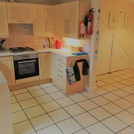 Holiday home Riverside With Free Parking, Overlooking The River Esk