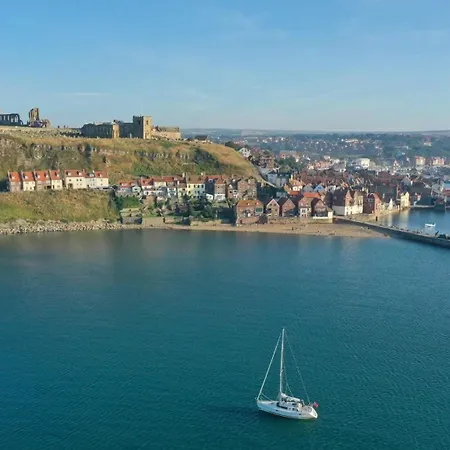 Riverside With Free Parking, Overlooking The River Esk Casa de Férias Whitby