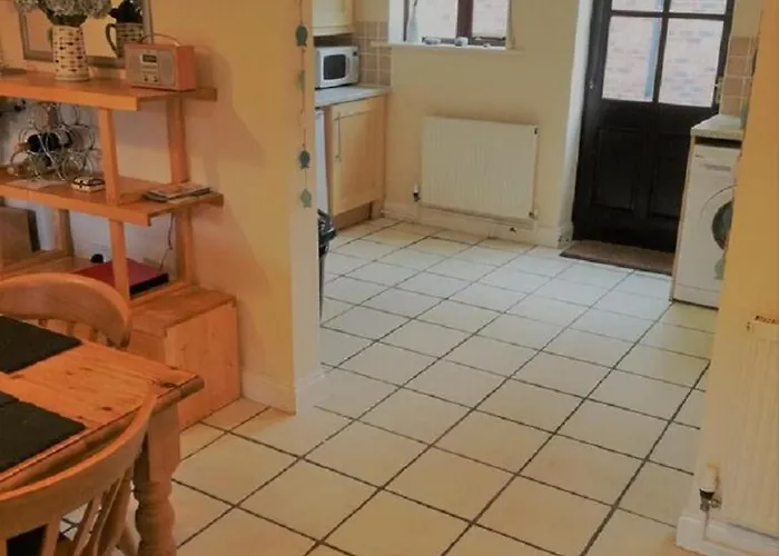 Сasa de vacaciones Riverside With Free Parking, Overlooking The River Esk *